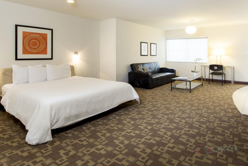 C Ocean Rentals At Strand Ocean Drive (Adults Only) ميامي بيتش المظهر الخارجي الصورة