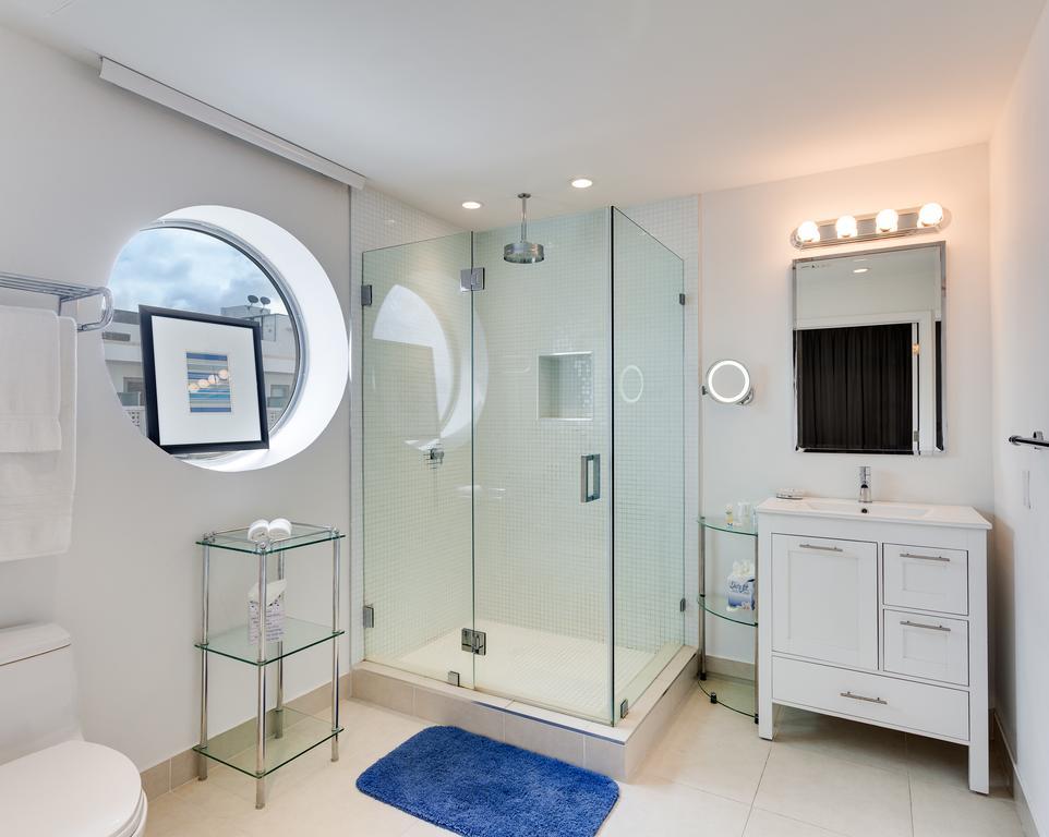 C Ocean Rentals At Strand Ocean Drive (Adults Only) ميامي بيتش المظهر الخارجي الصورة