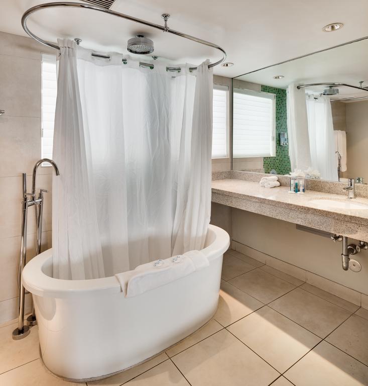 C Ocean Rentals At Strand Ocean Drive (Adults Only) ميامي بيتش المظهر الخارجي الصورة